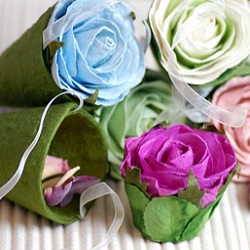 Floral Hanging Favor Cones
